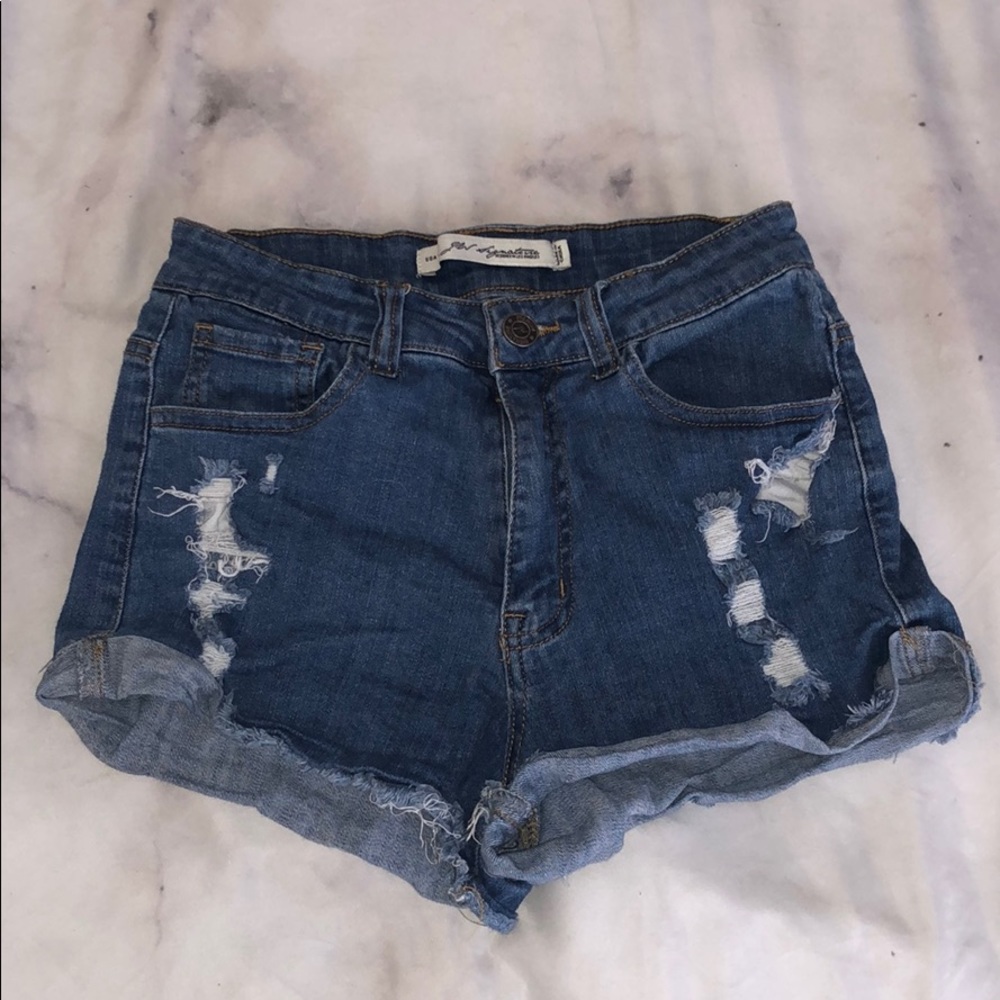 Medium wash stretch jean shorts - Medium